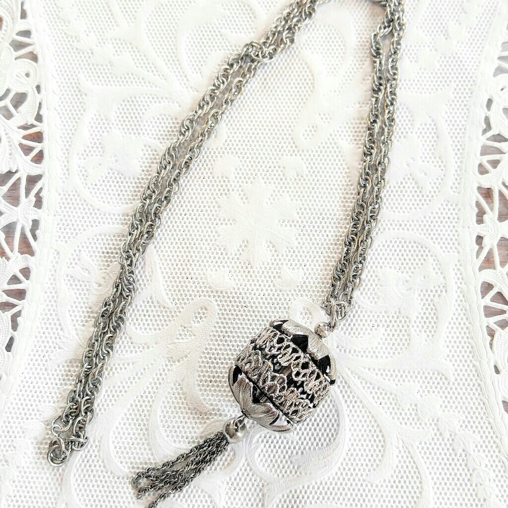 SPECTACULAR ORB Vintage Silver Necklace-Tassels